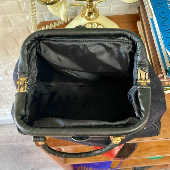 Vintage Lilac Floral Tapestry Needlepoint Bag Purse - Picture 13 of 14